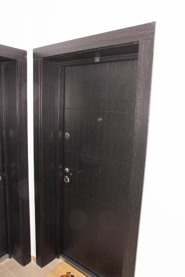 Laura Apartment نوفي ساد المظهر الخارجي الصورة