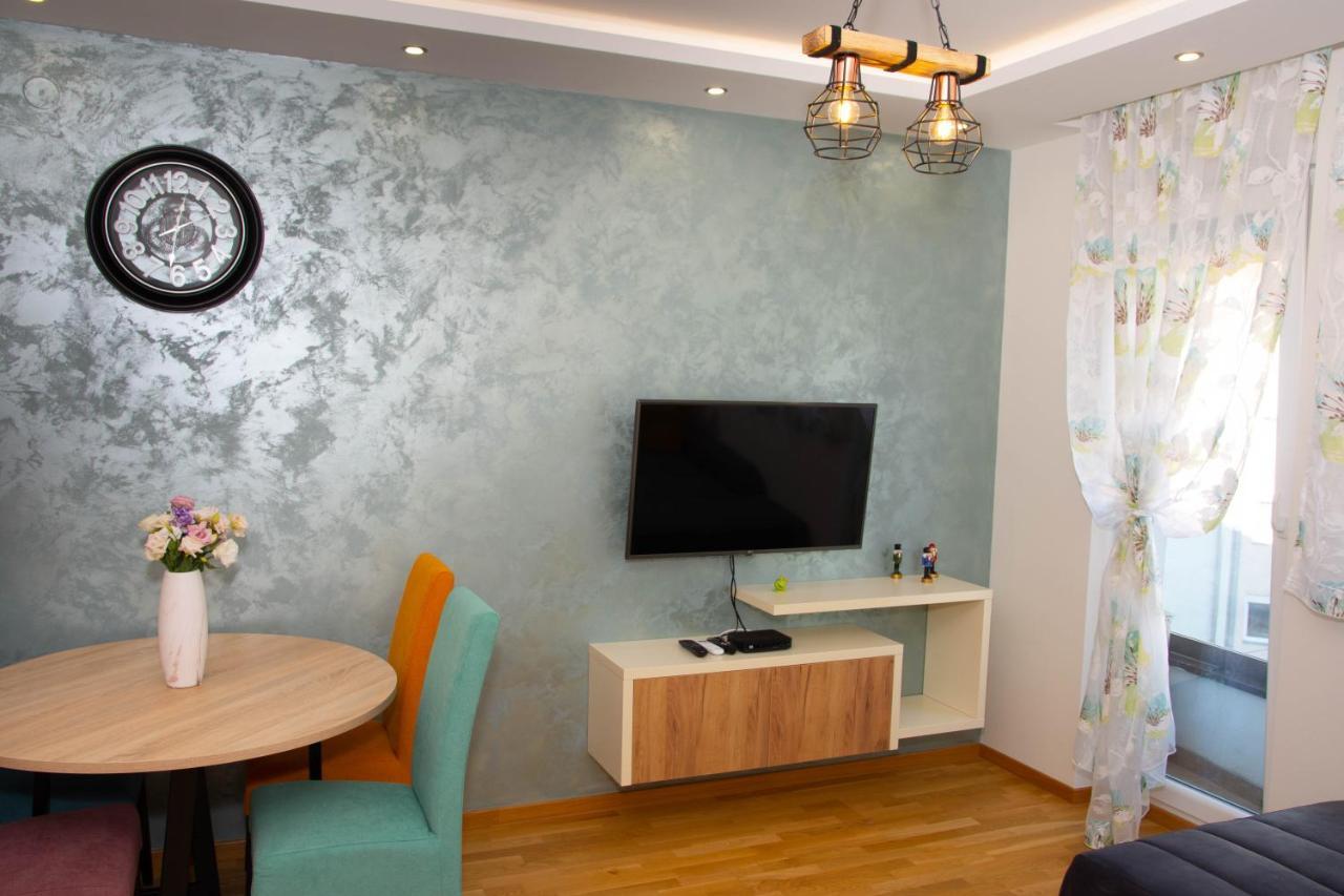 Laura Apartment نوفي ساد المظهر الخارجي الصورة