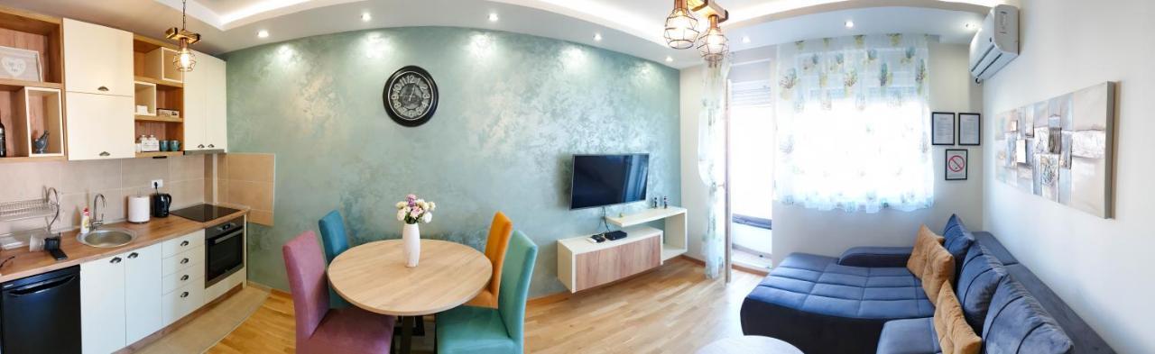 Laura Apartment نوفي ساد المظهر الخارجي الصورة